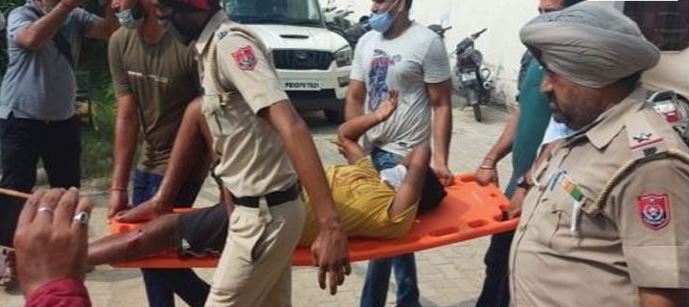 ਜੌਨ੍ਹ ਬੁੱਟਰ 5 ਖਤਰਨਾਕ ਅਪਰਾਧੀਆਂ ਸਮੇਤ ਗ੍ਰਿਫ਼ਤਾਰ