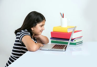 ਬੱਚਿਆਂ ਨੂੰ ਆਨਲਾਈਨ ਸਿੱਖਿਆ ਦੇਣ ਦੇ ਨਾਲ-ਨਾਲ ਆਨਲਾਈਨ ਪ੍ਰੀਖਿਆ ਲੈਣਾ ਵੀ ਜ਼ਰੂਰੀ ਕਰਨ ਦੀ ਲੋੜ