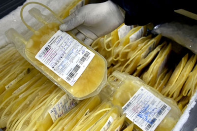 ਖੂਨ ਪਲਾਜ਼ਮਾ ਦਾਨ ਕਰਕੇ ਮਾਨਵਤਾ ਨੂੰ ਬਚਾਉਣ ਲਈ ਸਾਰੇ ਅੱਗੇ ਆ ਕੇ ਆਪਣਾ ਫਰਜ਼ ਨਿਭਾਉਣ