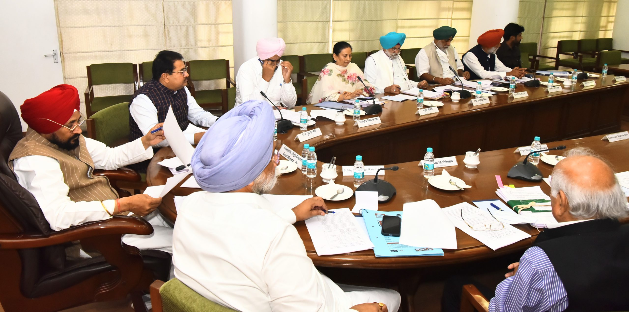 ਮੰਤਰੀ ਮੰਡਲ ਵੱਲੋਂ 7 ਕਿਲੋਵਾਟ ਤੱਕ ਦੇ ਲੋਡ ਵਾਲੇ ਘਰੇਲੂ ਖਪਤਕਾਰਾਂ ਲਈ ਬਿਜਲੀ ਦਰਾਂ ਵਿਚ 3 ਰੁਪਏ ਪ੍ਰਤੀ ਯੂਨਿਟ ਕਟੌਤੀ ਦਾ ਐਲਾਨ