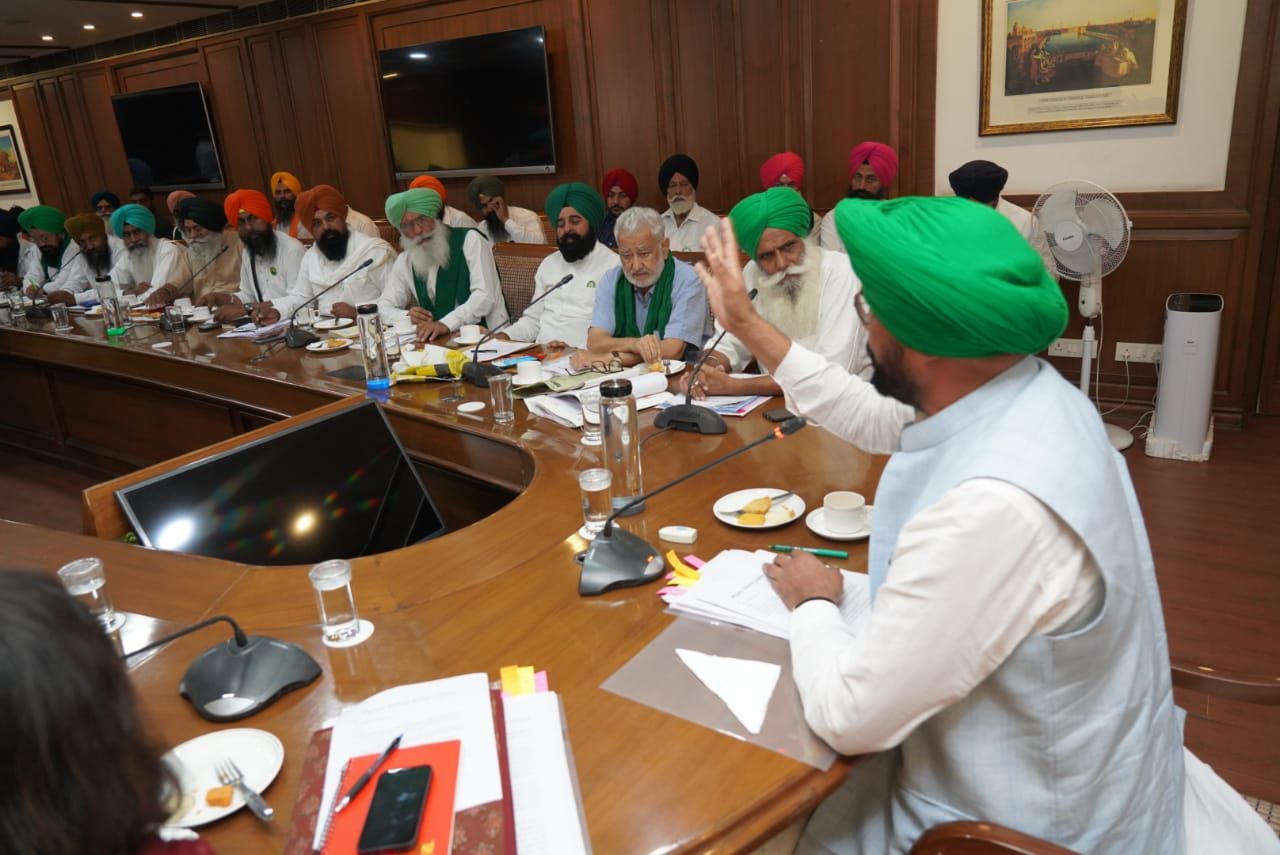 राज्य में पंचायती ज़मीनों से नाजायज कब्ज़े हटाने की मुहिम निरंतर जारी रहेगी : कुलदीप धालीवाल
