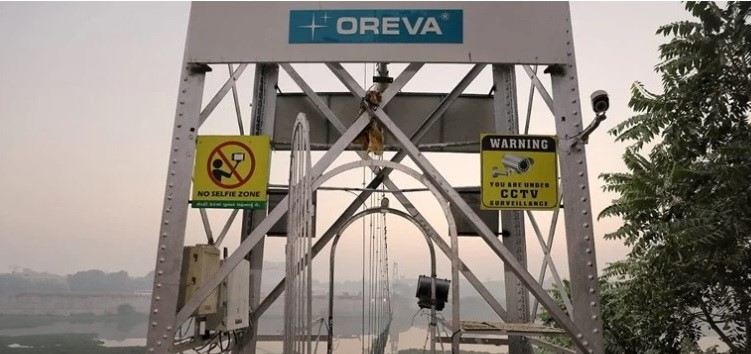 Gujarat Morbi Bridge Collapse News Live Updates: SC to hear plea seeking judicial inquiry on Nov 14; toll rises to 135