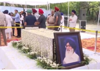 PVS Speaker Sandhwan condoles sad demise of Ex-Chief Minister Parkash Singh Badal