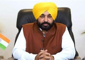 the chief minister asked the president of the shiromani committee to clarify