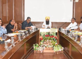 PET SHOPS & DOG BREEDERS TO BE REGISTERED WITH STATE ANIMAL WELFARE BOARD IN PUNJAB