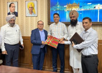 PEDA INKS MoU WITH IIT ROPAR TO SET UP CENTRE OF EXCELLENCE FOR E-MOBILITY IN PRESENCE OF AMAN ARORA