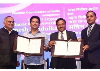 Cricket Legend & Bharat Ratna awardee Sachin Tendulkar begins his innings as National Icon for ECI, to bat for greater voter turnout