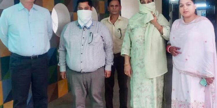 Vigilance Bureau nabs SMO, BAMS doctor for taking bribe Rs 15,000 from chemist