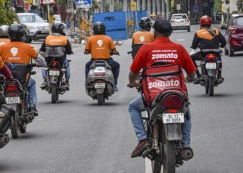 Zomato, Swiggy slapped with Rs 500 crore GST notice each: Report