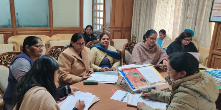 Dr.  Baljit Kaur holds meeting with Anganwadi Union: Assured to solve legitimate demands
