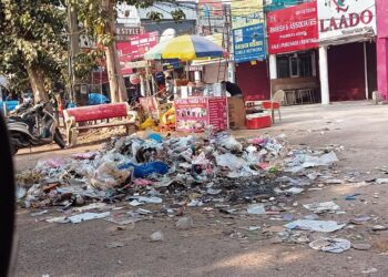 Day after Haryana CM Khattar’s visit, waste removal begins in Gurugram