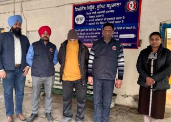 Vigilance Bureau arrests absconding accused for committing fraud with bank by taking loan Rs 25 lakh  Six accused arrested in this bank loan scam