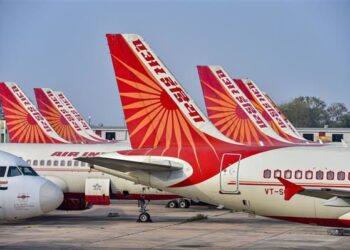 Air India Express experienced a situation where a large number of cabin crew members called in sick, resulting in the cancellation of 80 flights.