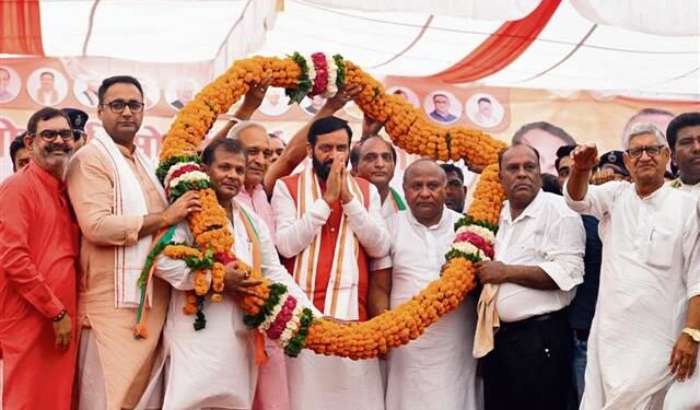 Haryana increases Backward Classes quota to 27%.