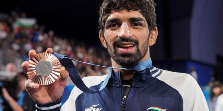 Aman reduced his weight by 4.6 kilograms within a span of 10 hours.