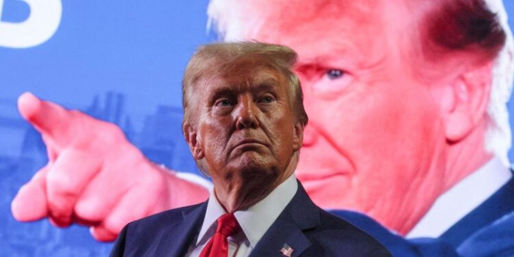 US universities are encouraging foreign students to come back before Trump’s inauguration.