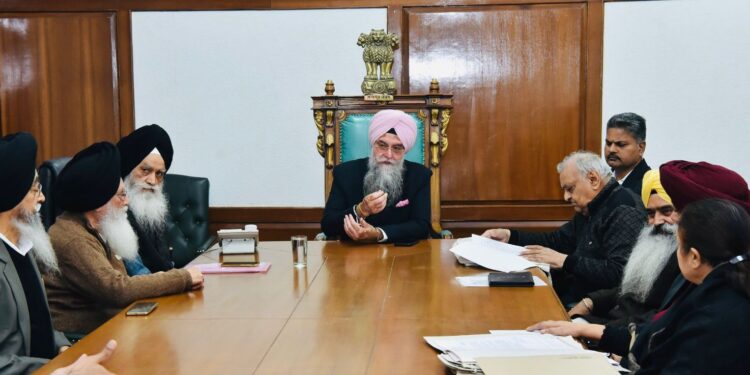Discussion held with representatives of various Sikh organisations regarding errors in Mahan Kosh