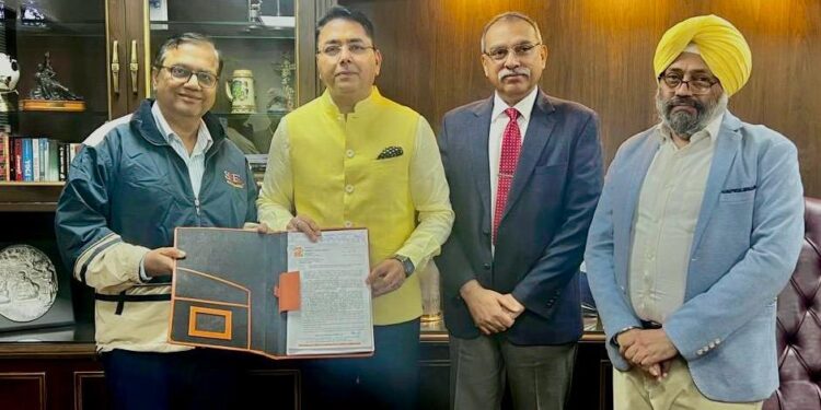 2356 agricultural solar pumps will be installed by Punjab government in 4 months