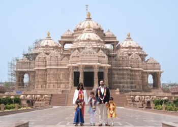 The US Vice President, accompanied by his family, is touring the Akshardham Temple.