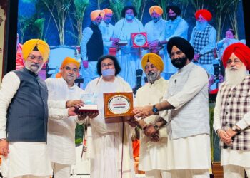Sarv Dharam Sammellan organised by DSGMC remembers Guru Tegh Bahadur Ji’s unparallel sacrifice