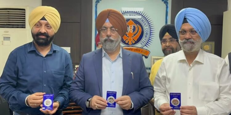 Special Silver Coin dedicated to the 350th Martyrdom Anniversary of the Ninth Guru released: Harmeet Singh Kalka