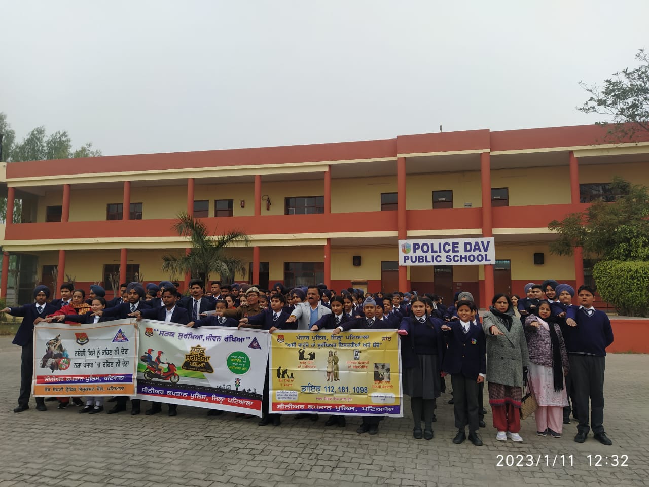 A SESSION ON ROAD SAFETY AT POLICE DAV PUBLIC SCHOOL PATIALA