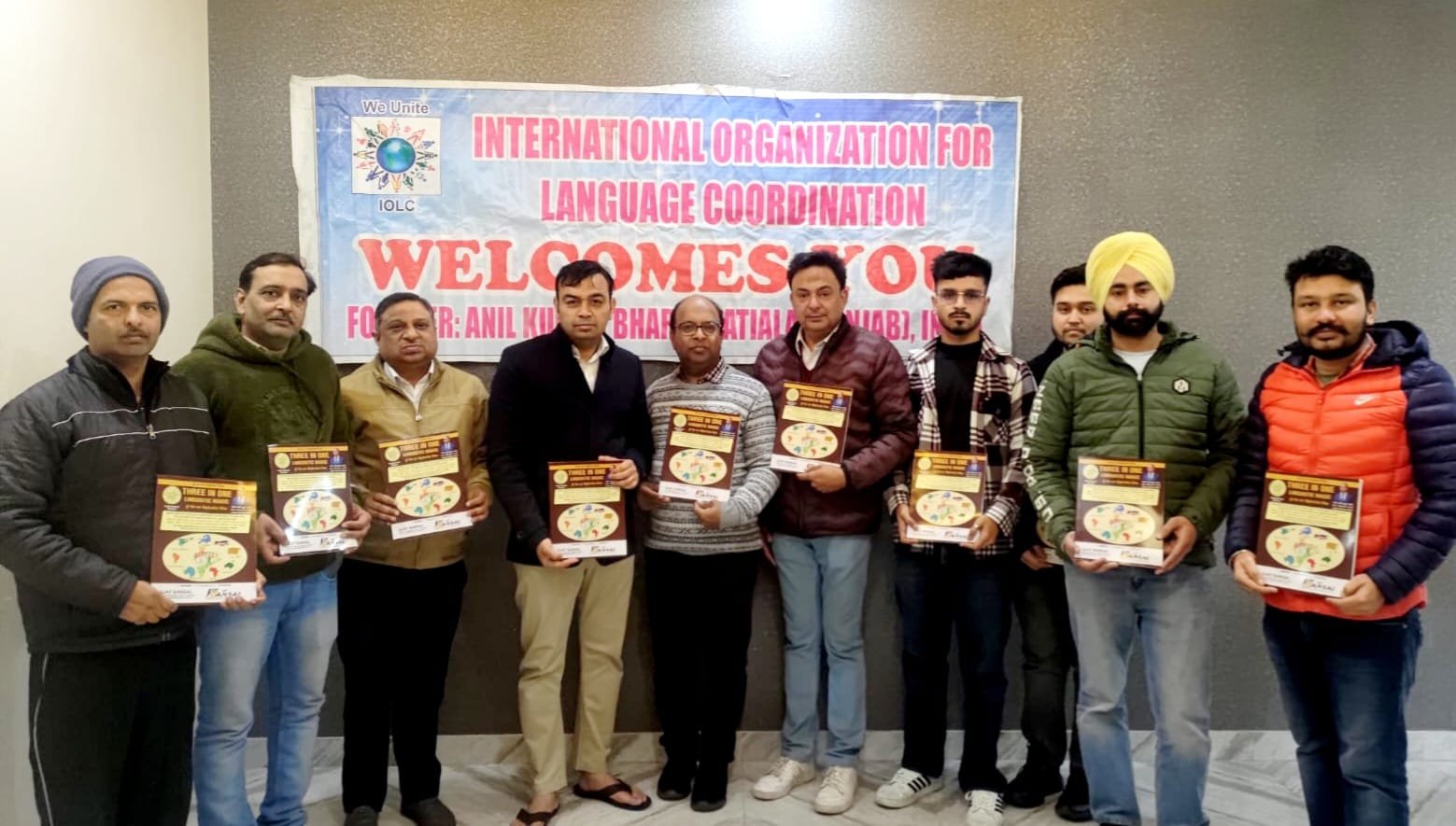 अंतरराष्ट्रीय लेखक और शिक्षाविद् अनिल भारती की नई किताब ‘थ्री इन वन लिंग्विस्टिक मैजिक’ का विमोचन समारोह हुआ आयोजित।