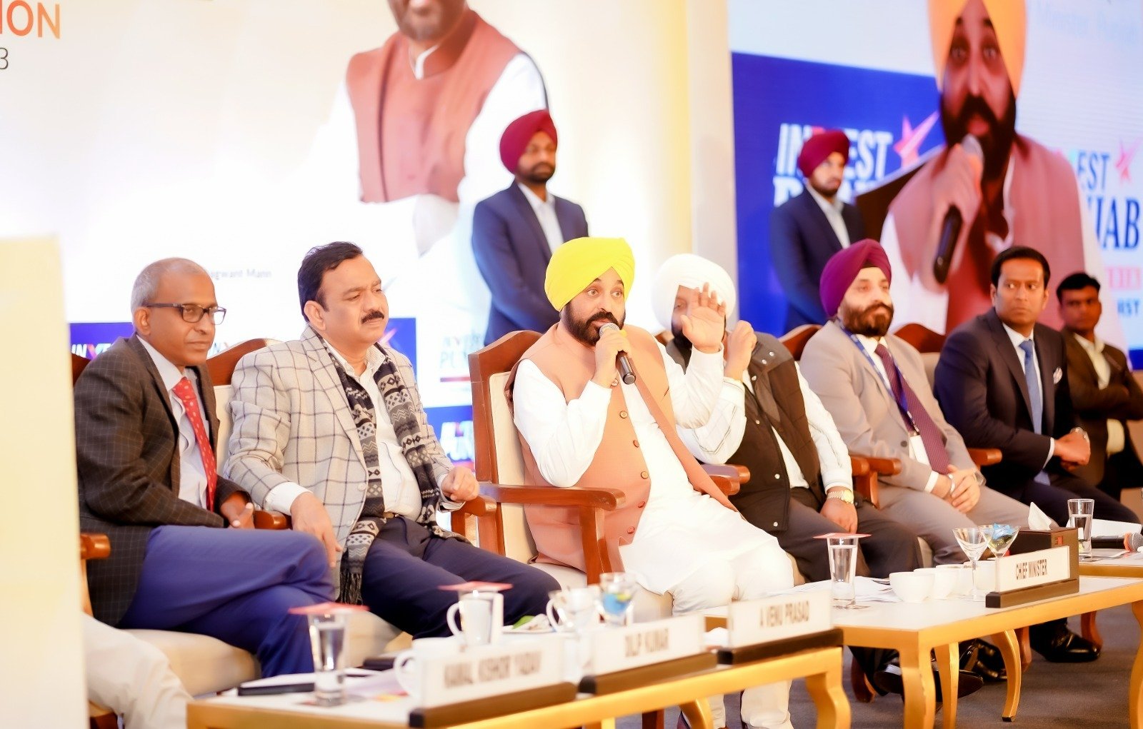 मुख्यमंत्री की स्थानीय उद्योगपतियों से अपील : दुनिया भर में औद्योगिक हब के तौर पर उभर रहे पंजाब के ब्रांड अम्बैसडर बनो