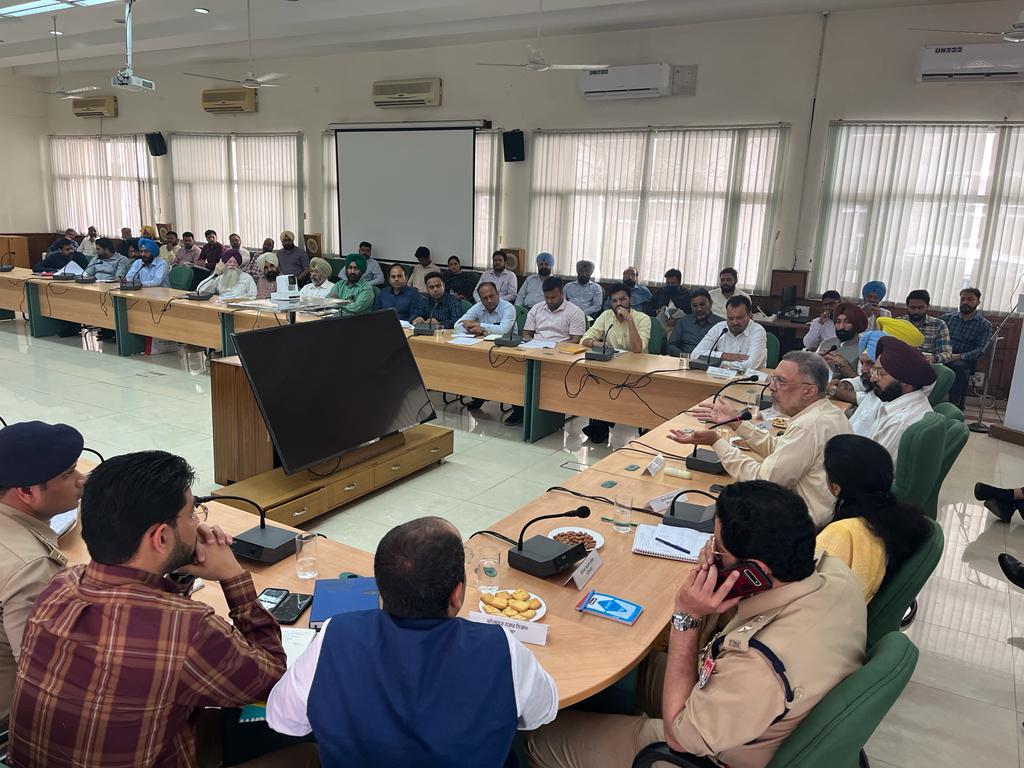 पंजाब सरकार की नई सोच को लोगों तक पहुंचाने के लिए नई पहल कर रहे जिला अधिकारी-डॉ. बलबीर सिंह , रंगला पंजाब के तहत पंजाबियों की भलाई के लिए मानसिक स्वास्थ्य नीति – स्वास्थ्य मंत्री