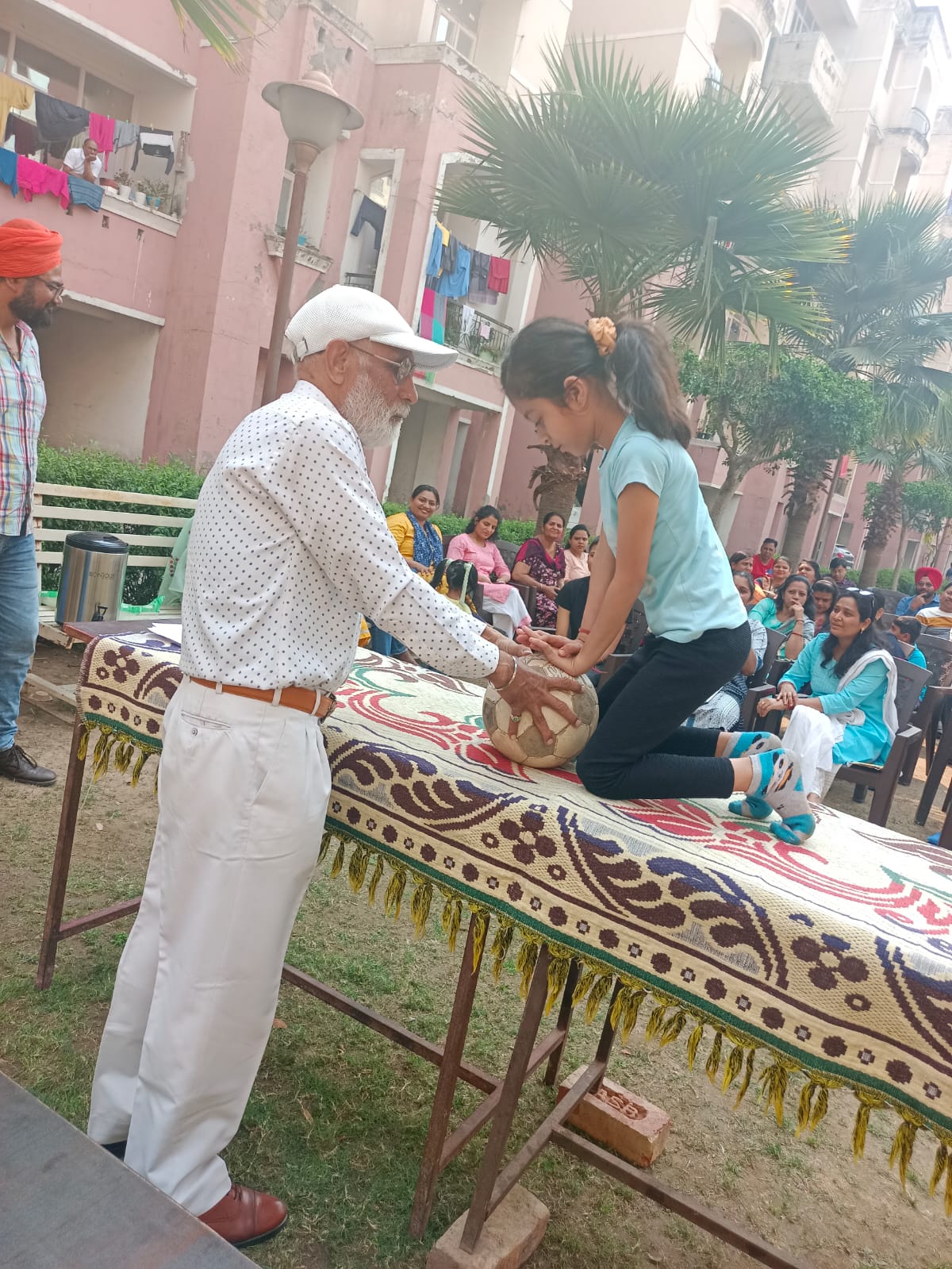 बद्दी में प्राथमिक चिकित्सा, सीपीआर, अग्नि सुरक्षा प्रशिक्षण आयोजित किया।