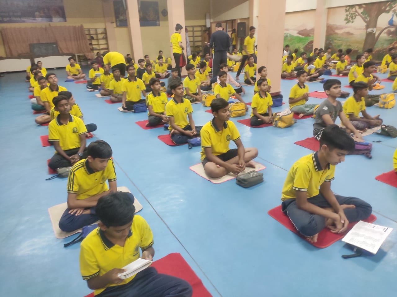 श्री मद भगवदगीता के 7 वें अध्याय का पाठ कर तर्पण किया