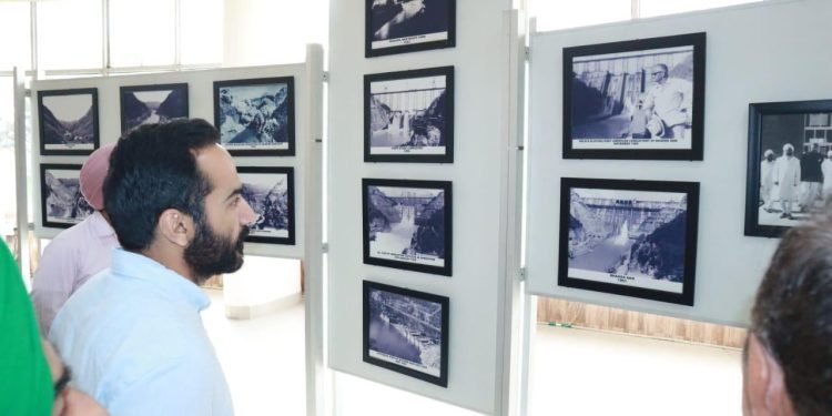 मीत हेयर द्वारा भाखड़ा-नंगल प्रोजैक्ट का दौरा, डैम और जल भंडारण का किया निरीक्षण