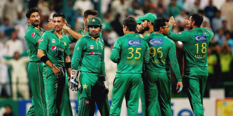 पाकिस्तान के दिग्गज खिलाड़ी ने लकड़ी काटने वाली मशीन से की आत्महत्या, खेल जगत में पसरा मातम