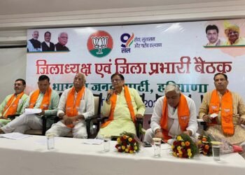 भाजपा में जो काम करेगा वहीं कार्यकर्ता आगे बढ़ेगा: ओम प्रकाश धनखड़