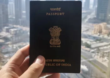 पासपोर्ट इंडेक्स में भारत 80वें स्थान पर, इन जगहों पर बिना वीजा जा सकते हैं भारतीय