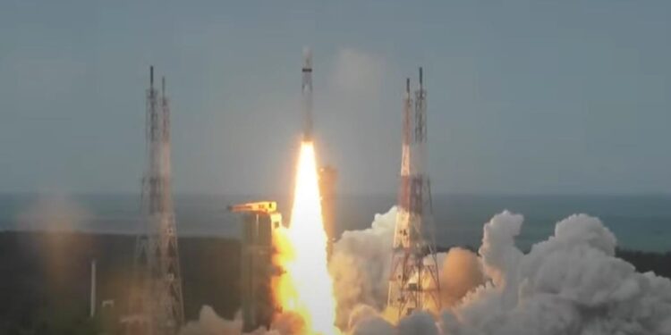 रक्षाबंधन से पहले होगी चंदा मामा से मुलाकात