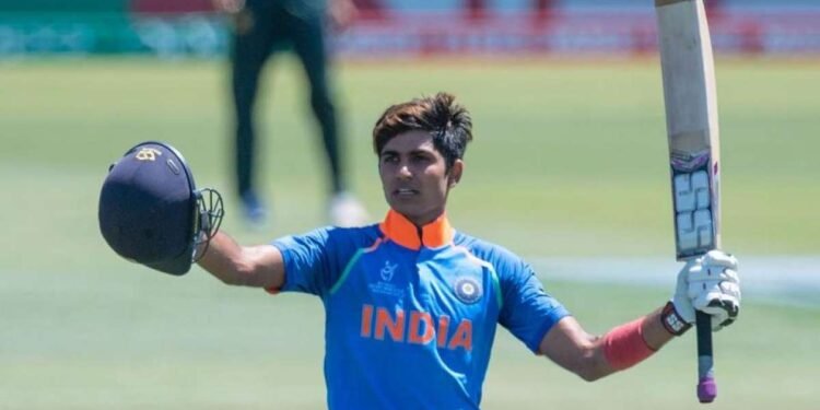 शुभमन गिल ने बीच मैदान पर किया ऐसा काम, अंपायर ने भी पकड़ लिया अपना सिर!