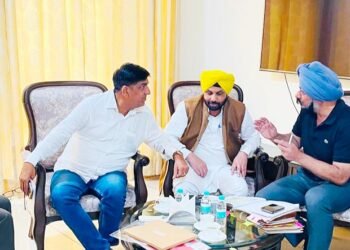 होशियारपुर में बनने वाले नये मैडीकल कालेज सम्बन्धी जिम्पा द्वारा ईटीओ के साथ मीटिंग