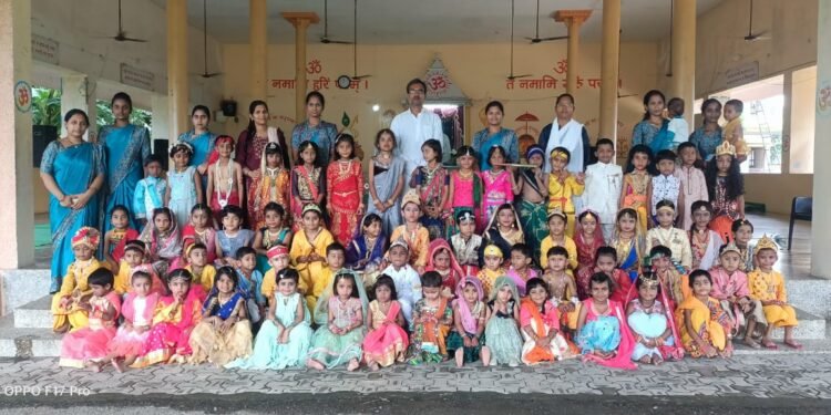 संत श्री आशारामजी गुरुकुल में आयोजित हुआ जन्माष्टमी महोत्सव