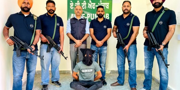 पंजाब पुलिस की एजीटीएफ द्वारा लॉरेंस बिश्रोई और गोल्डी बराड़ गैंग के गुर्गा गिरफ़्तार ; 4 पिस्तौल बरामद