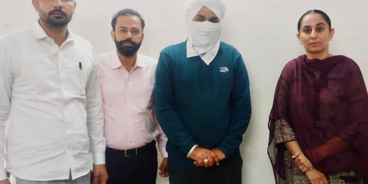 ज़मानत लेने में मदद के बदले 10,000 रुपए की रिश्वत लेता ए.एस.आई. विजीलैंस ब्यूरो द्वारा गिरफ़्तार  