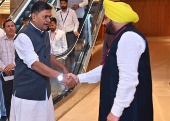 पंजाब के बिजली मंत्री हरभजन सिंह ईटीओ ने कुछ राज्यों द्वारा बिजली पर पानी सैस वसूलने के खि़लाफ़ उठाई ज़ोरदार आवाज़