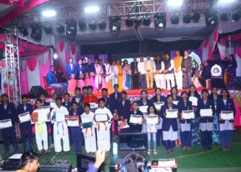 गुरुकुल वार्षिक उत्सव में देश – विदेश के कोने कोने से आये पालक