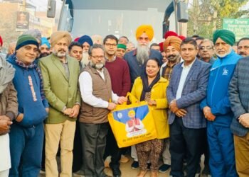विधान सभा स्पीकर संधवां ने ‘मुख्यमंत्री तीर्थ यात्रा स्कीम’ के अंतर्गत यात्री बस को दी हरी झंडी