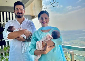 रुबीना दिलैक ने जुड़वा बेटियों संग शेयर की पहली तस्वीर