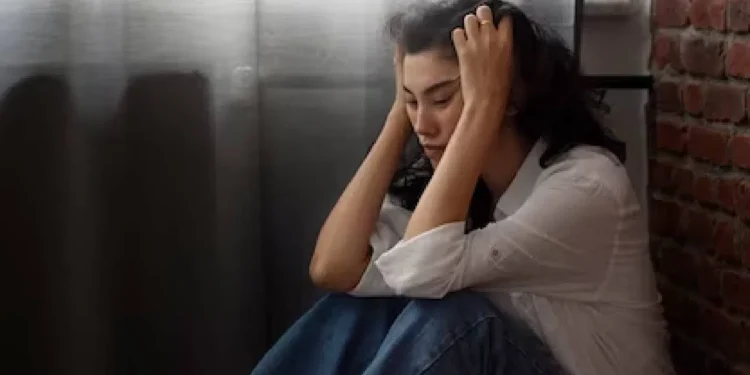 साइकोसिस पोस्टपार्टम डिप्रेशन क्या है? जिसमें बच्चे के लिए बेरहम हो जाती है मां