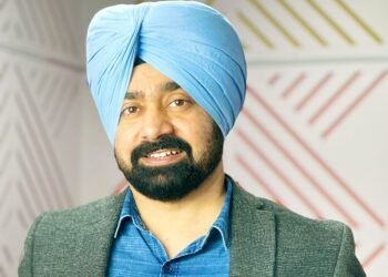 डॉ. अमरिन्दर सिंह को स्वर्ण पदक से किया गया सम्मानित