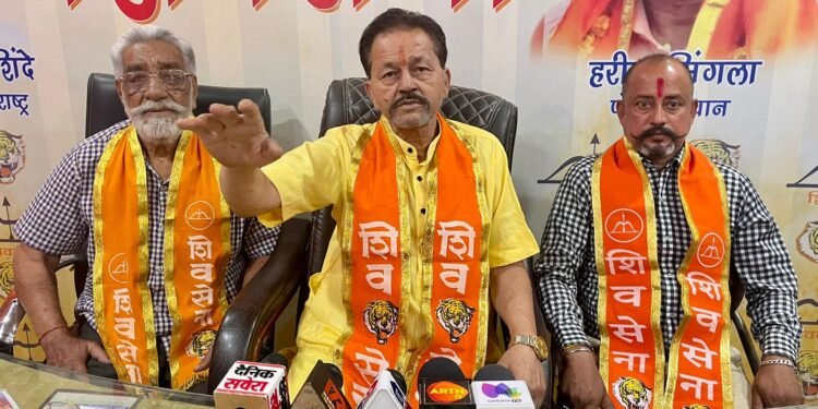 रंजिश के कारन हमारे नेताओं की सुरक्षा वापस ले रहे, अति निंदनाय – हरीश सिंगला