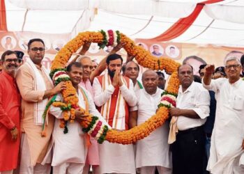 हरियाणा ने पिछड़ा वर्ग कोटा बढ़ाकर 27% किया।