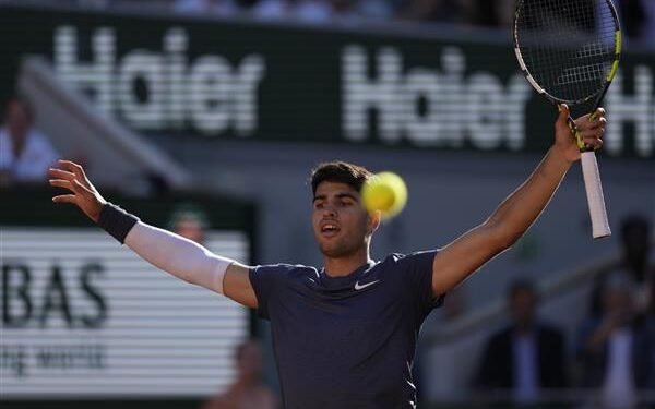 कार्लोस अल्कराज और अलेक्जेंडर ज्वेरेव अपने पहले फ्रेंच ओपन फाइनल में प्रतिस्पर्धा करने वाले हैं।